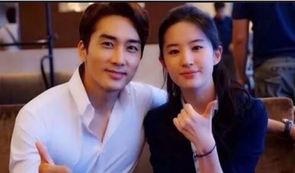 陈金飞|独宠刘亦菲23年，让杨采钰手握一线资源，陈金飞到底有多豪气？