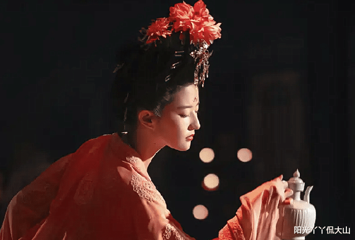 赵盼儿|梦华录:赵盼儿很嫌弃自己出身贱籍,为何却一直用官妓的手段呢?