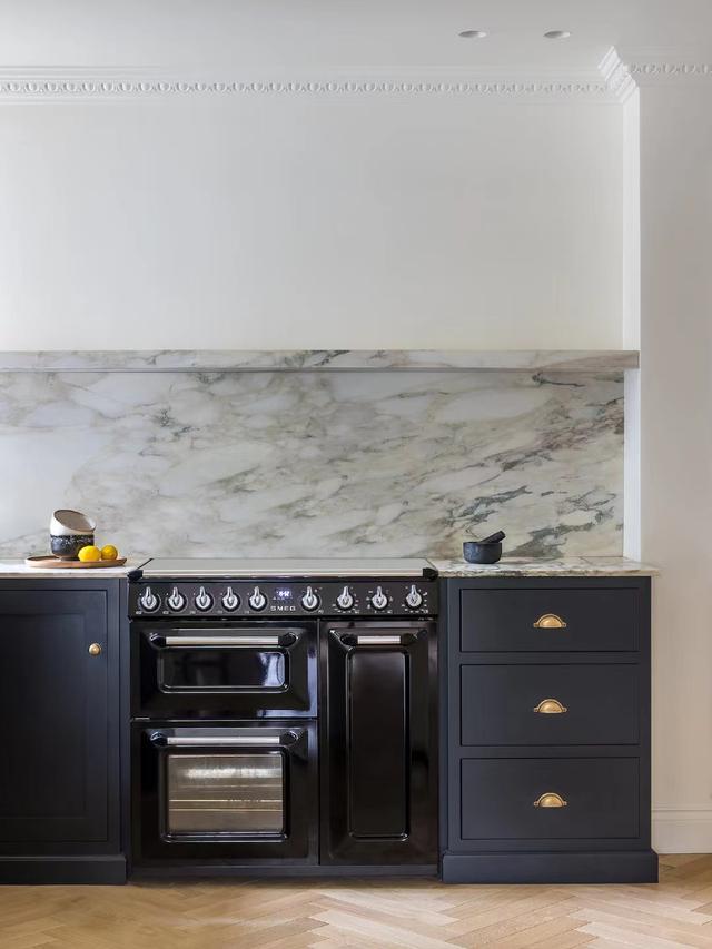 走进明亮有活力的伦敦住宅,温和色调充满了温暖的感觉,太喜欢