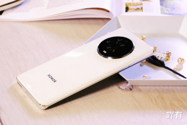 高通骁龙|厉兵秣马，荣耀Magic 4与全新一代骁龙8深度融合后性能更出彩