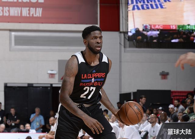 辽宁男篮|恭喜！辽宁队正式签下NBA级前锋，球迷：CBA大结局了