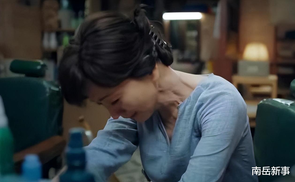 张天爱|张天爱的骷髅架,黄奕的僵尸脸,娱乐圈的“病态审美”停止吧