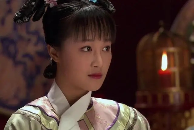 甄嬛|同样是嫁人，为何浣碧满头珠翠，玉娆却很寒酸？