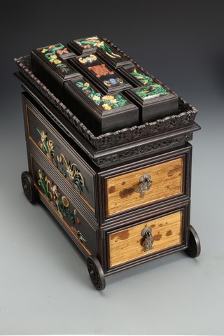 小叶紫檀|清代,小叶紫檀嵌百宝梅兰竹菊香车