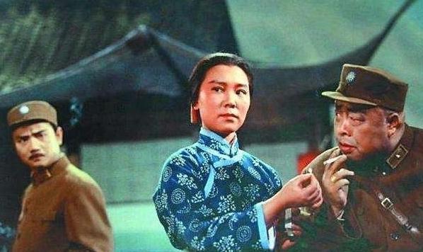 样板戏|样板戏老艺人演的也不错，像赵燕侠、李少春也不次于洪雪飞等人