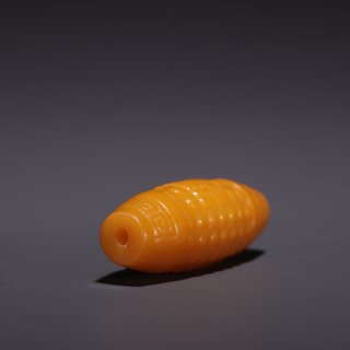 雍正|旧藏·和田玉回纹天珠型挂件