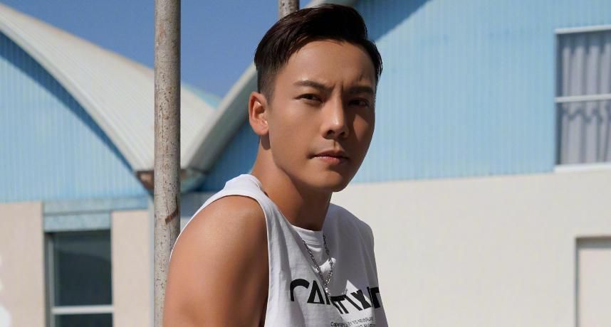 陈伟霆|陈伟霆认单身「妈妈不建议我交往」!何穗删光相关留言