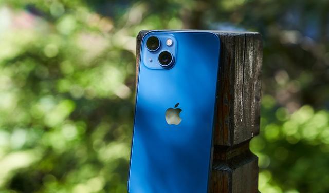 |iPhone13发威:直降1000元,对比国产旗舰优势还是很大