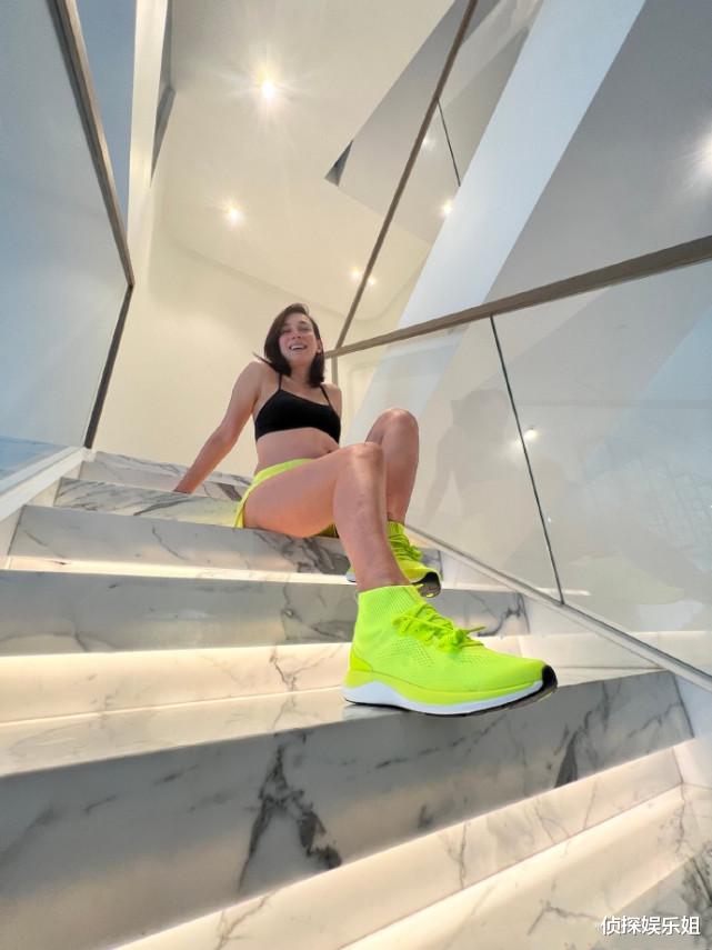 卢靖姗|韩庚老婆晒孕晚期近照,身穿运动装肚大如箩,活力满格状态超好
