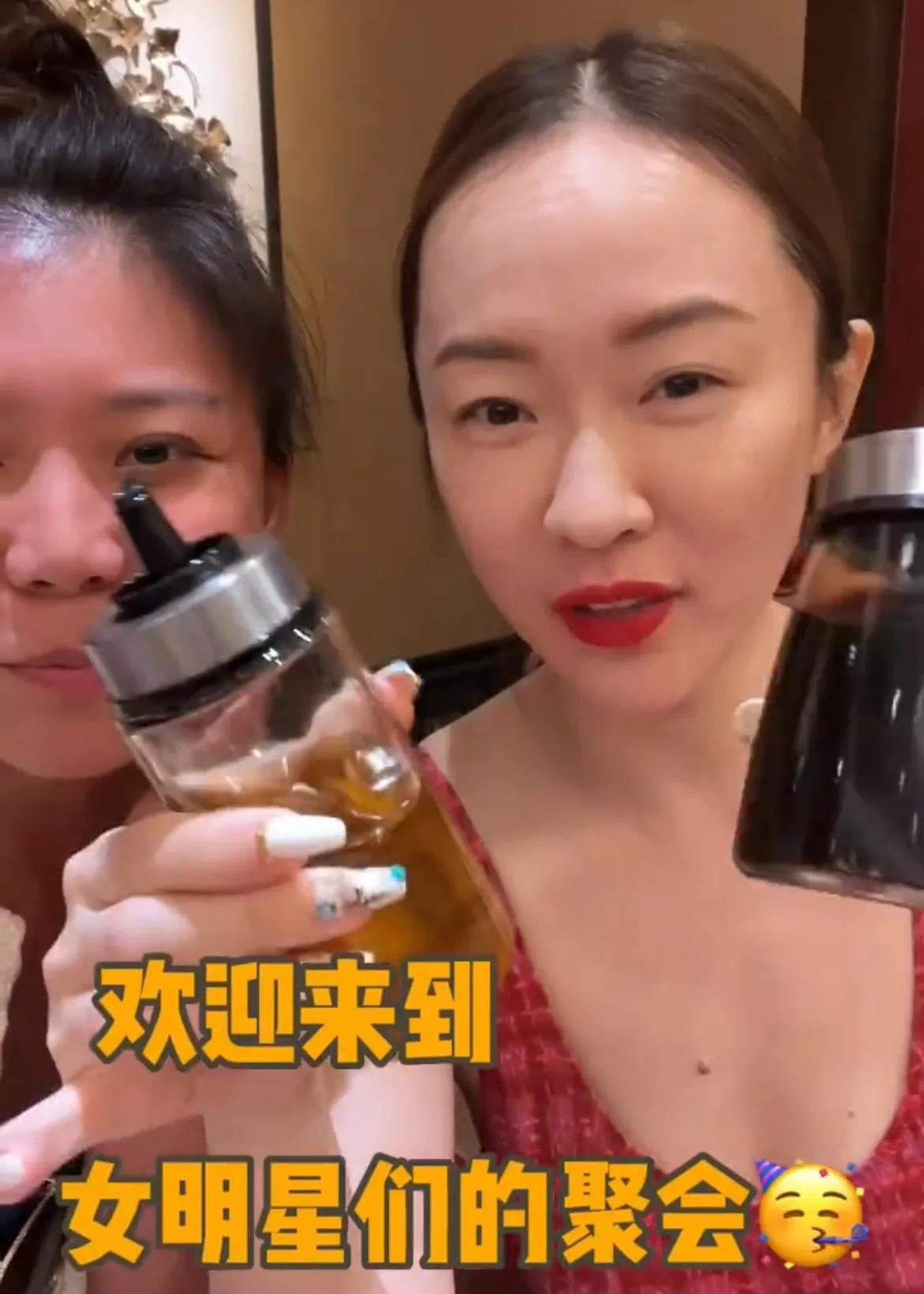 霍思燕|霍思燕一家三口出游，9岁嗯哼换跟杜江同款发型，变帅气美少年