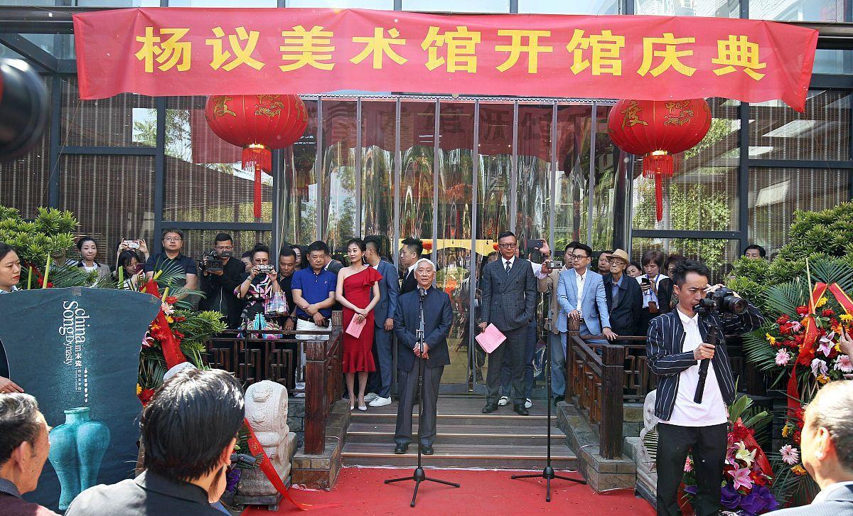 杨议|杨议不愧相声名家，接到推销电话都能把对方说乐，粉丝说这是能耐