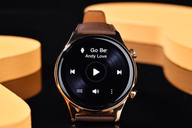 华为荣耀|上市2个月就降价,荣耀新品好评率97%,仅1249元比华为更值得入手