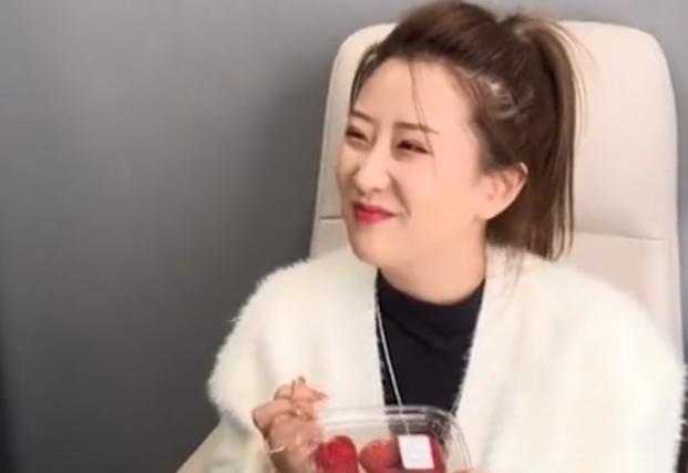 郝劭文|还没到五一小长假,娱乐圈的瓜田又大丰收了吗?