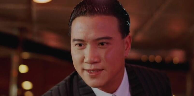 万梓良|大佬们年轻时和老年颜值对比,当年气场再强,老来也只剩凄凉