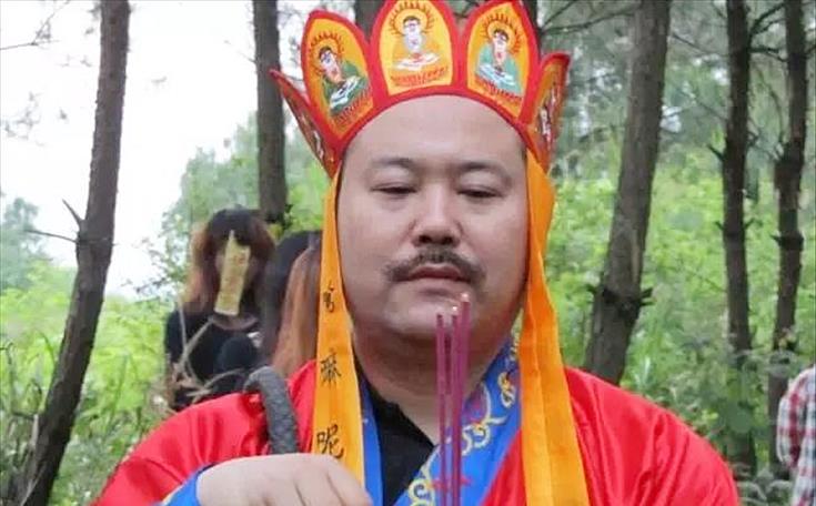 最后的“赶尸匠”,现场示范赶尸过程,揭开湘西赶尸术的神秘面纱