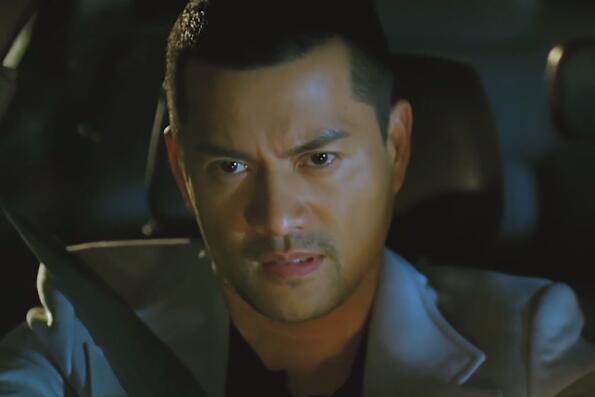 万梓良|大佬们年轻时和老年颜值对比,当年气场再强,老来也只剩凄凉