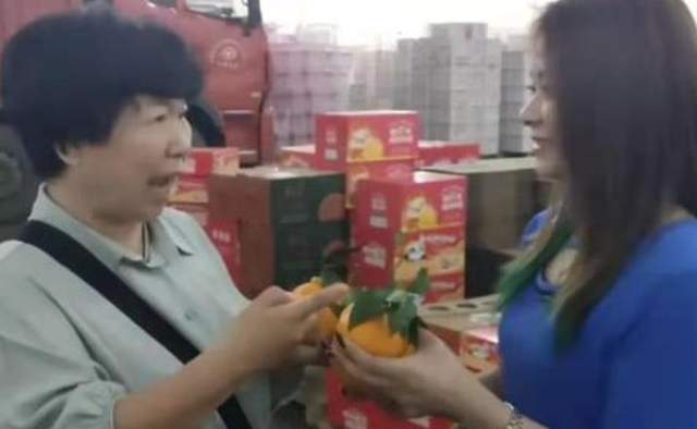 许敏|杜新枝许敏一起反网暴,老杜晒过往起诉书遭群嘲,带货食品引热议