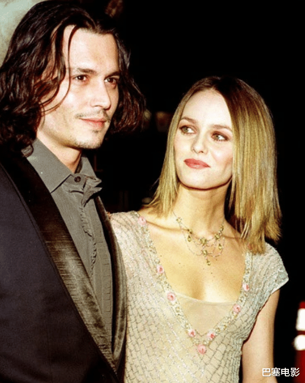 卡戴珊|龙生龙凤生凤，这些星二代完美继承父母美貌，老天爷追着喂饭吃