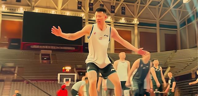 米兰德比|辽篮第1练喜事连连！郭艾伦作壁上观弹簧人血帽扣篮王蒋老督战