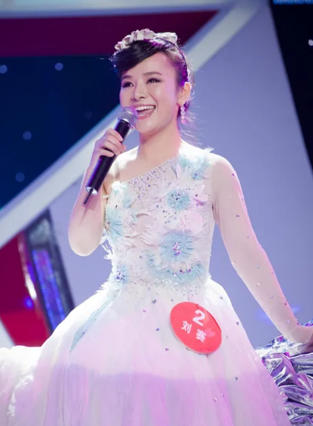 刘赛|盲人歌手刘赛：24岁获星光大道总冠军，军人丈夫愿意捐献眼睛