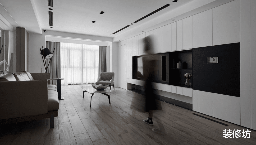 家就应该越住越舒服，如此精致的家，不多拍几张照片都可惜了