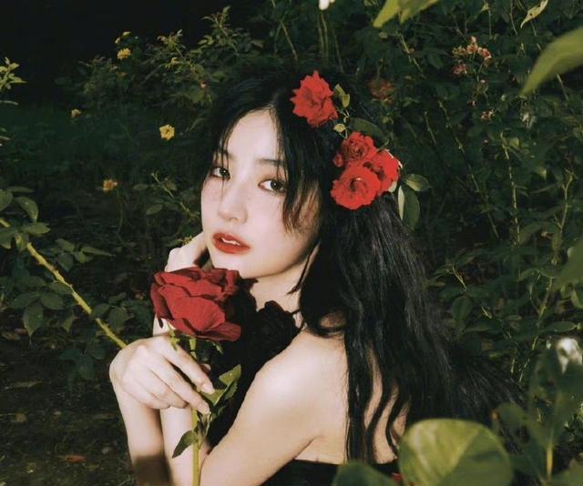 鞠婧祎|鞠婧祎小号晒赵粤毕业公演直播，一张截图让粉丝感慨万千