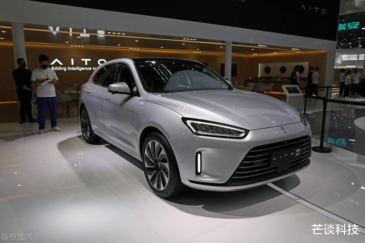 Python|华为再造新车！问界M7揭下外企的遮羞布，余承东：超越百万豪车