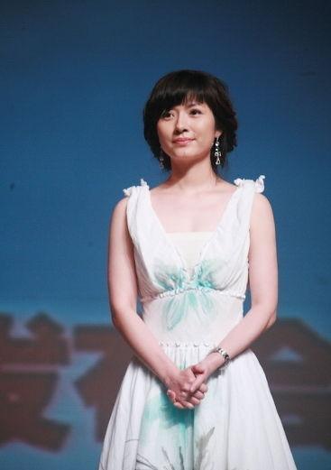 吉雪萍|吉雪萍当年顶袁鸣角色，为拍戏复读一年初二，怀孕八个月遭偷拍