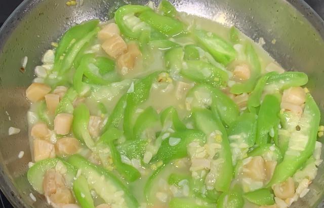 三伏天将至,建议中老年人要学会忌嘴,牢记3吃4不吃,安稳过盛夏