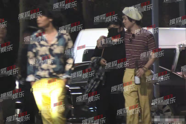 马思纯|马思纯张哲轩终于官宣!男方晒裸上身照太辣眼,高调互动再惹争议