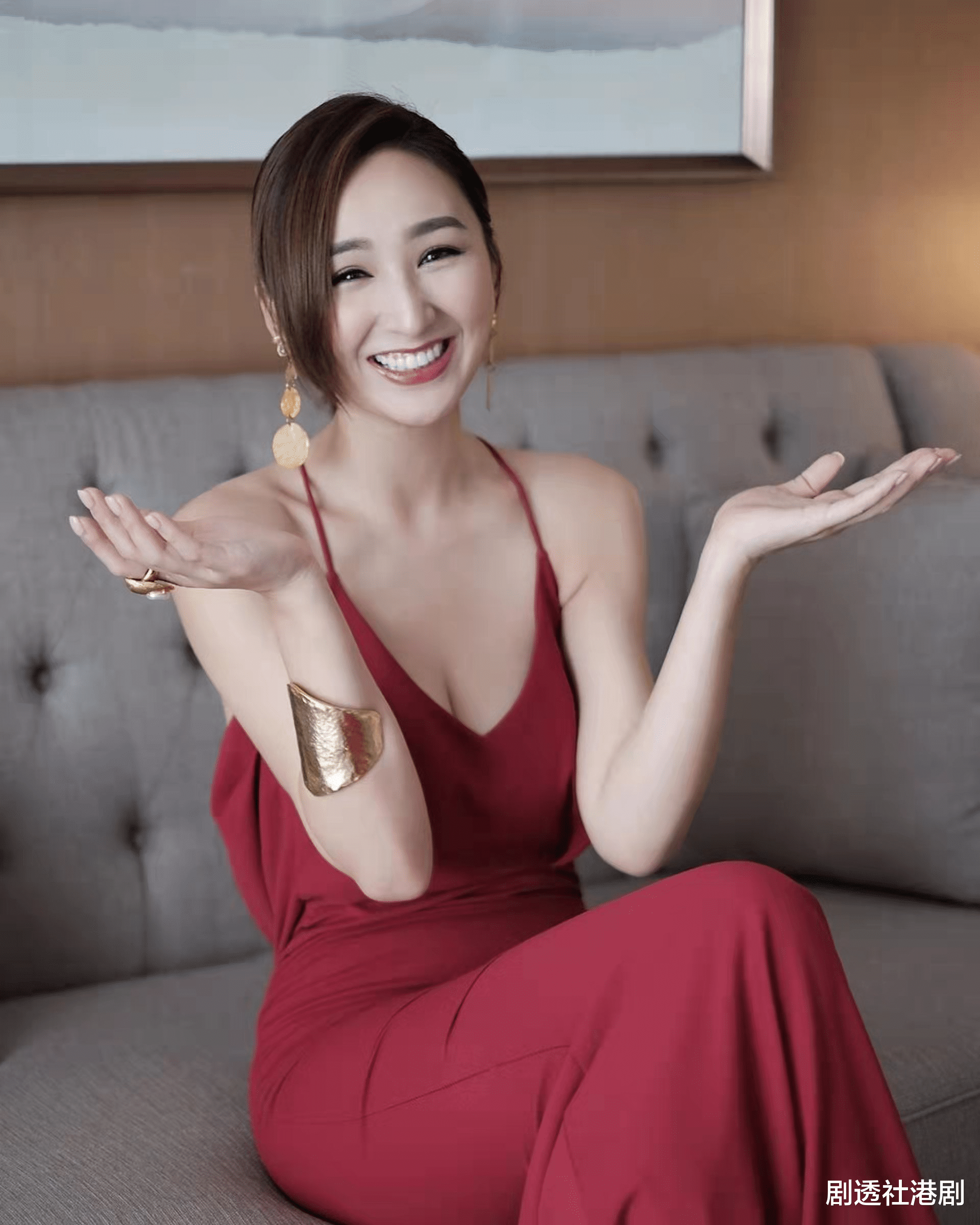 绝世千金完结篇|状态佳！TVB双料视后加盟内地大制作剧集，晒平板支撑照兴奋留言：期待