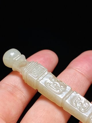 和田玉籽料|清乾隆 和田玉籽料 白玉 金刚杵 法杵 挂件 把件