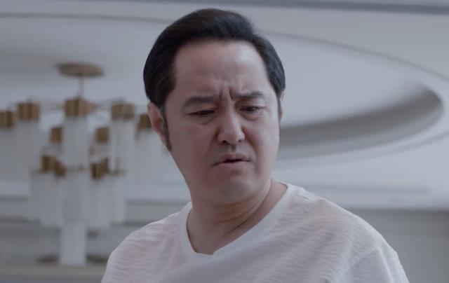 钱三一|少年派：钱钰锟钱财被安丽丽偏光，回国找钱三一收留