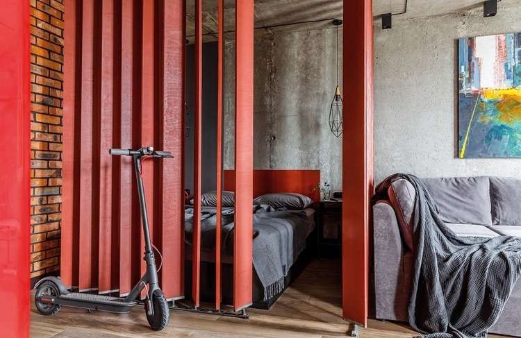 小伙买43㎡装修成工业风,看似像毛坯房,但这颜值真高级,满分