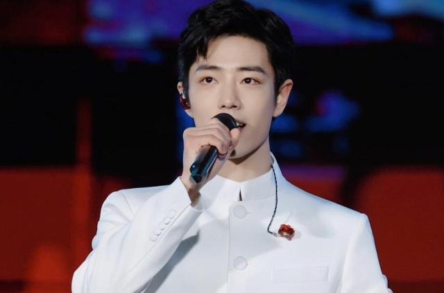 肖战|王一博报案却牵扯到肖战?被质疑心虚不敢报警,肖战只能背锅