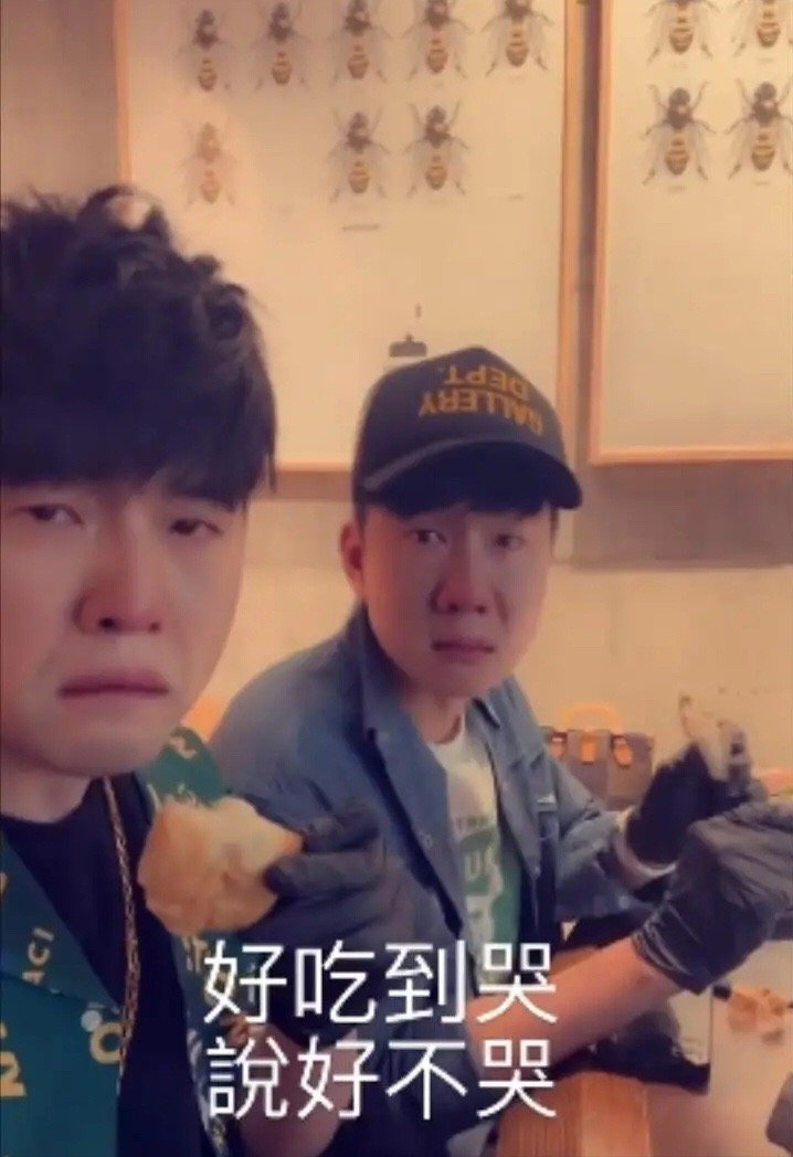 周杰伦|大小s姐妹与周杰伦间的尴尬事,22岁被“调戏”,两姐妹夸他可爱