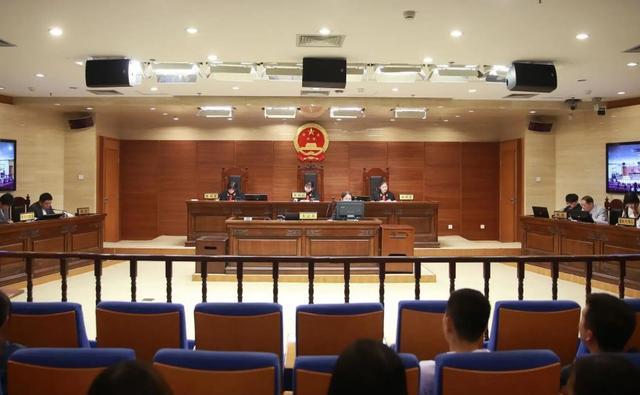案例:屠夫违反规定卖肉被罚,因心理失衡引发血案