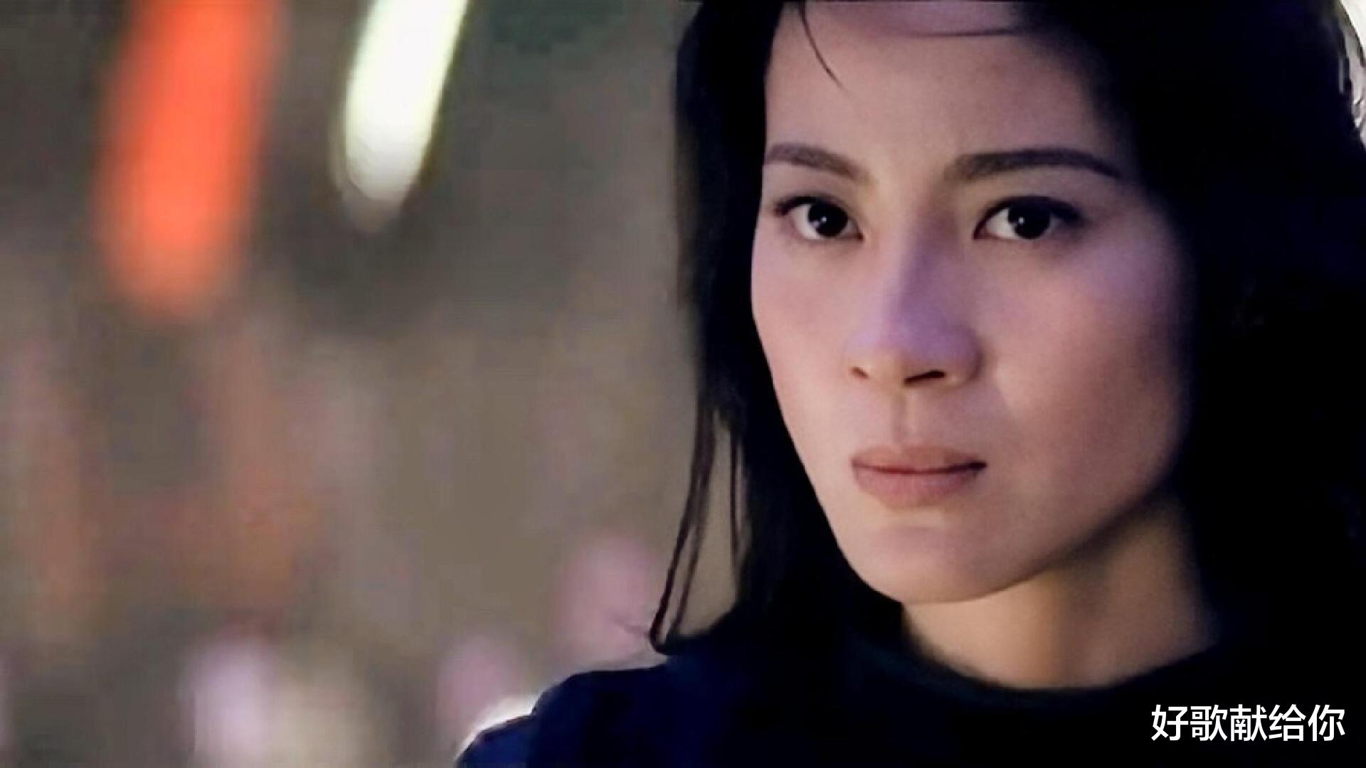 杨紫琼|60岁的杨紫琼，正在另一种“性感”的路上，越走越远！