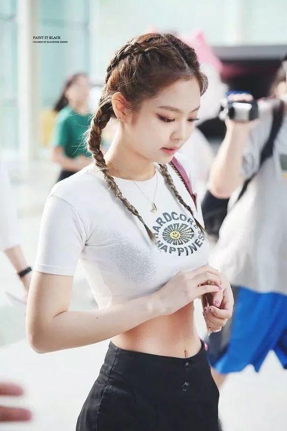 金智妮 Jennie，绝对是韩国新生代中的带货达人