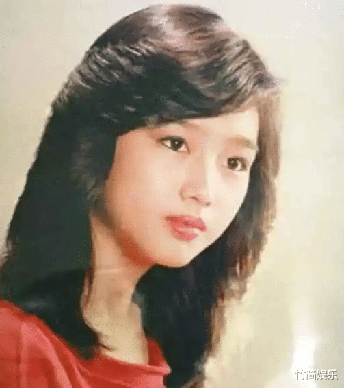 朱丽倩|出身豪门的朱丽倩,为何情定刘德华,仅仅因为爱吗?真实原因惹人怜