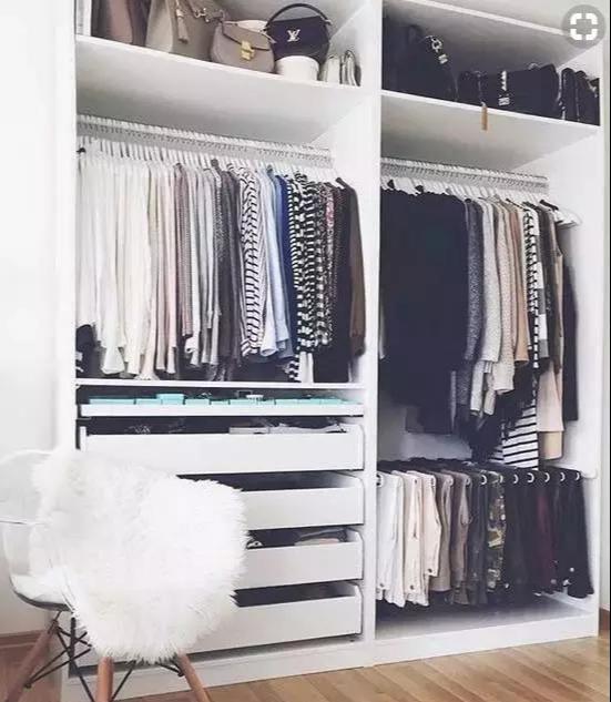 新房帮你规划衣柜内部布局，再也不用担心衣服放不下！非常实用！