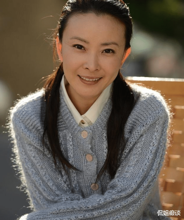 刘威葳|“疯批美人”刘威葳：低调演戏26年，嫁圈外富商，46岁风韵犹存
