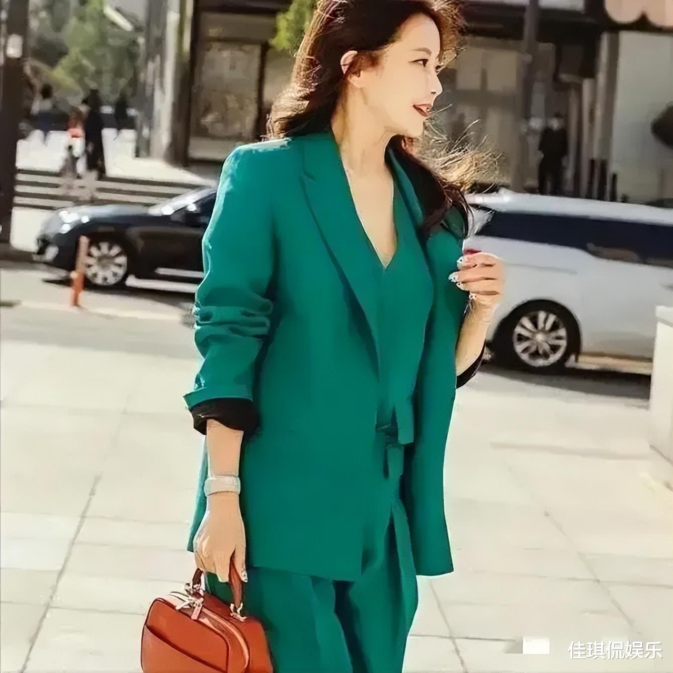 金喜善|韩国第一美人金喜善，是一个连功夫巨星成龙，看到她就会非常开心的女人