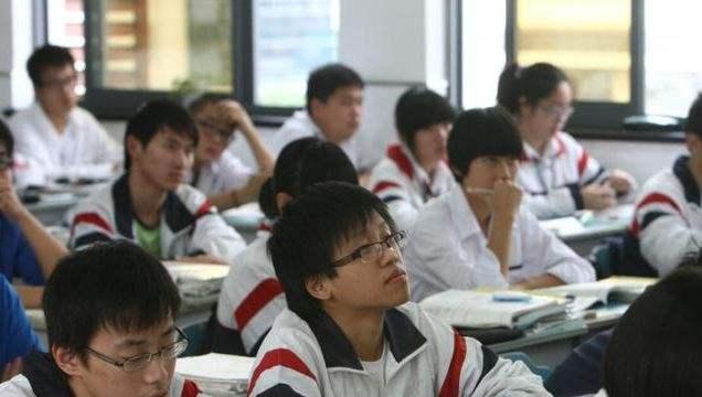 蹊跷!14岁女孩“失联6天”苦寻未果:没和网友见面,线索断了!
