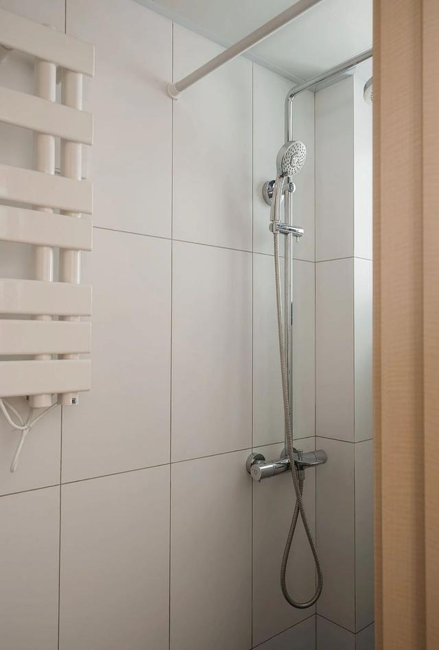 50㎡手枪户型,变身通透两居室,还规划出三个办公区,太实用了!