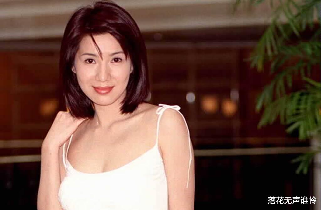 任达华|她是九十年代女星，与任达华合演《贼王》爆红，55岁真实面貌曝光
