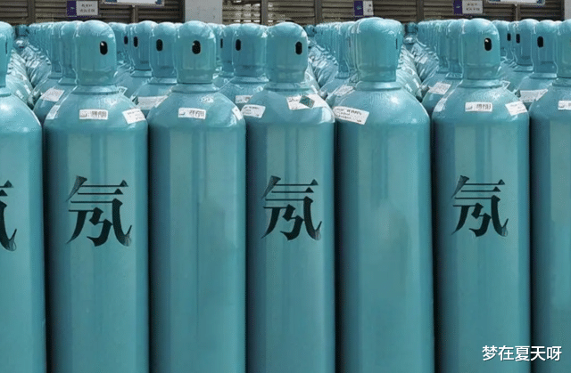 光刻机|ASML要慌了！新型光刻机或明年交付，EUV不再是唯一？