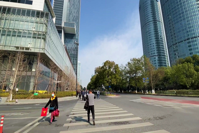 杭州|浙江省一座辉煌城市，交通发达，成为商旅人士的热门目的地