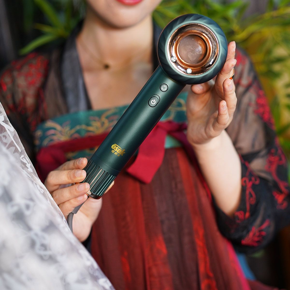 |高速静音吹风机我只推荐它。