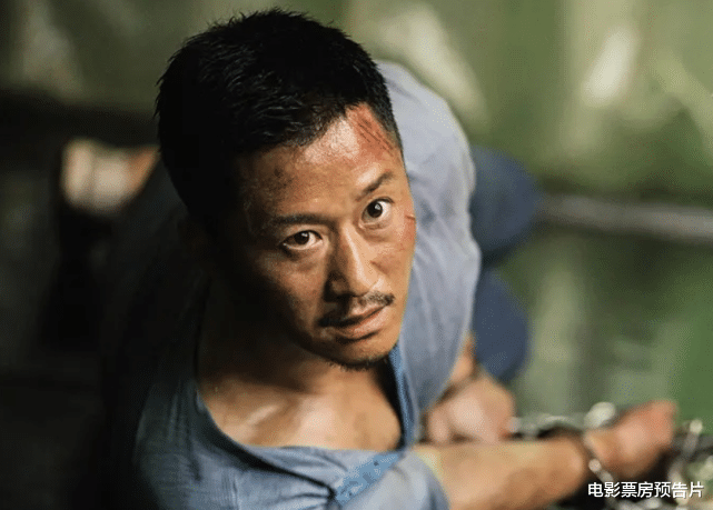 吴京|340分钟,吴京战争片合二为一,《长津湖》进军100亿,网友:管饭不?